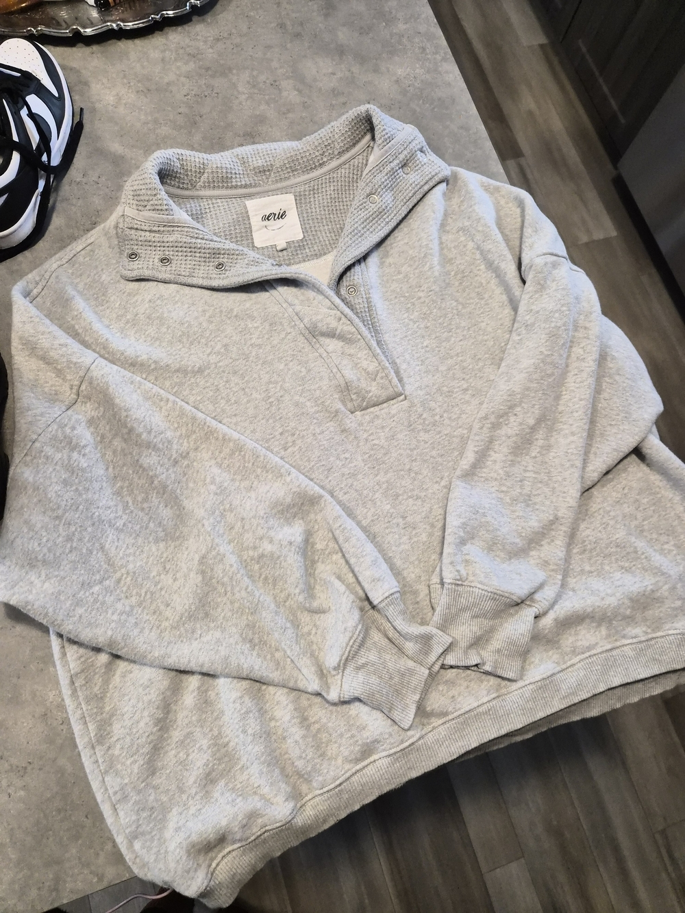aerie Heather Gray Snap-Button Crewneck Pullover
